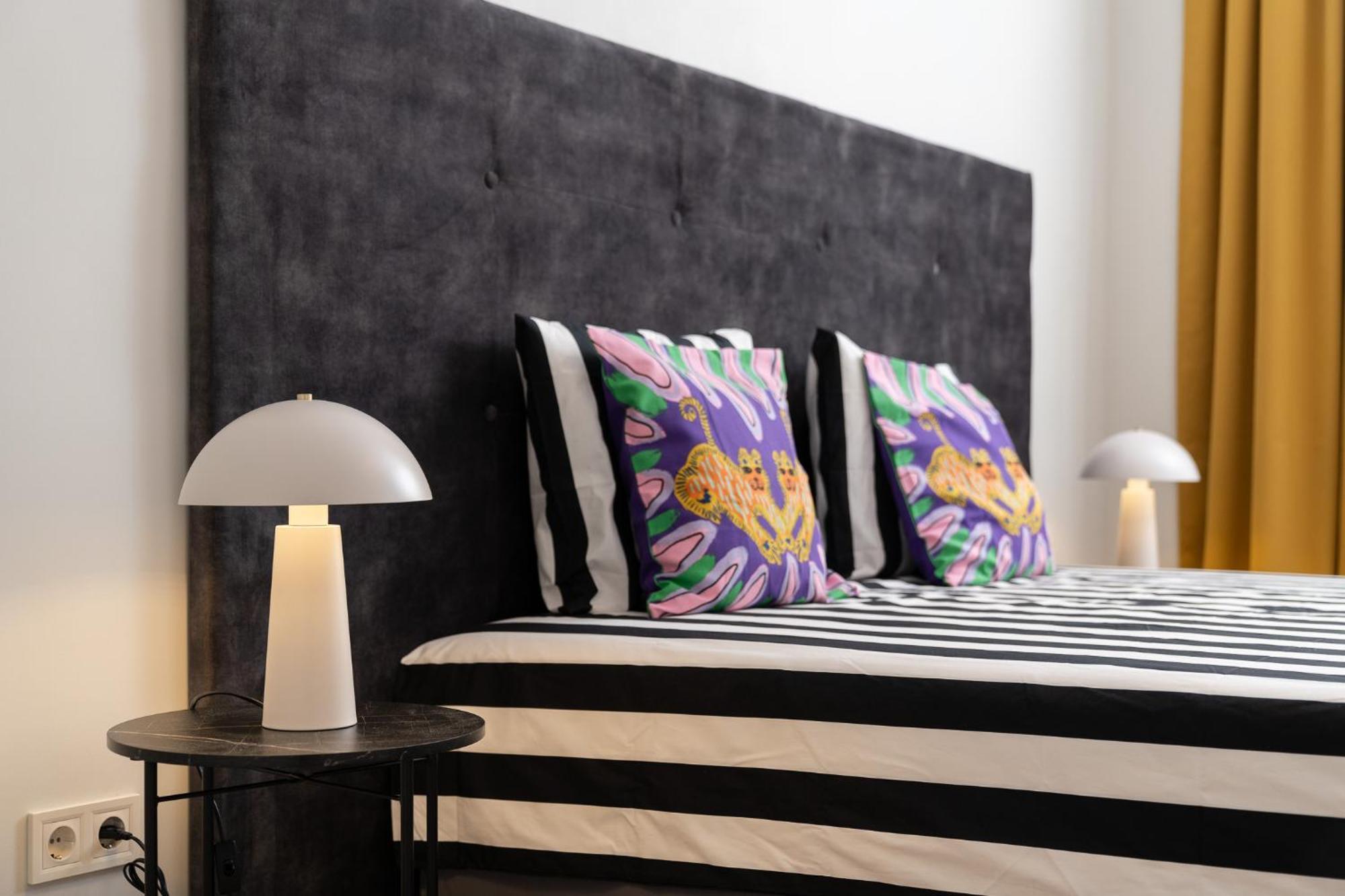 Bright & Sunny Stylish Apt With 2Bdr And 2Bth Sofia Buitenkant foto